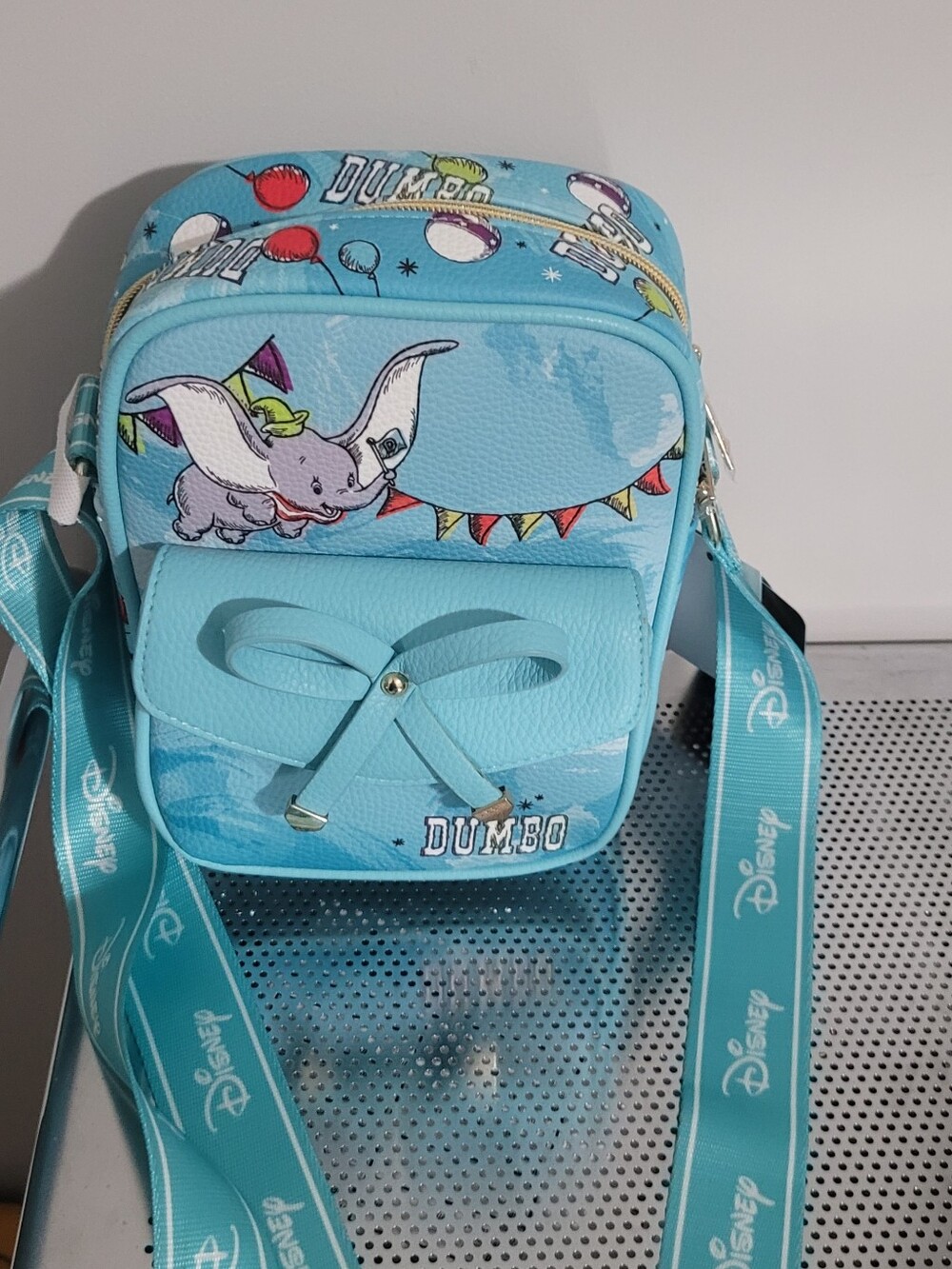 Windapop Limited Edition Dumbo Light Blue Kids Crossbody Bag with Bow Accent